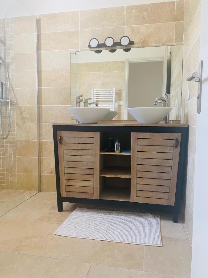 La Maison D A Cote 8 A 10 Personnes Carpentras Extérieur photo
